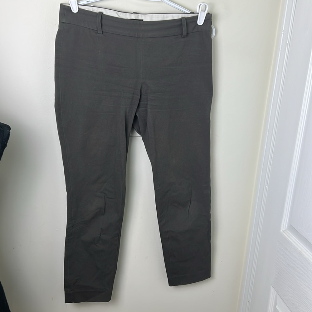 Aritzia Babaton Straight Leg Tapered Pants Size 8